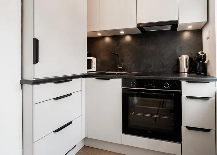 Center Maneezi Apartament